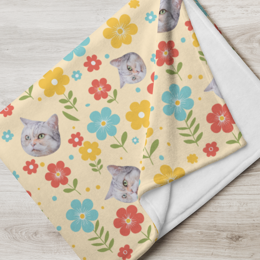 Furry Friend Blanket: Customized Pet Portrait - Summer Color | 個人化寵物毛氈(夏色) - Image 4